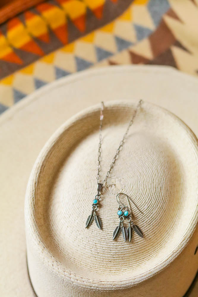 vintage southwest sterling silver and turquoise feather necklace and earring set