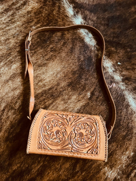 Vintage Floral Tooled Leather Western Purse