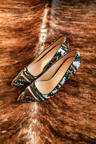 cole haan cowhide southwest print heels size 6.5